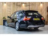 Foto 24 van BMW 3-serie Touring 325i M-Sport *Xenon*Leder*Carplay*Cruise control*
