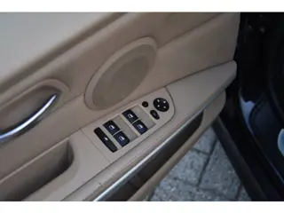 Foto 12 van BMW 3-serie Touring 325i M-Sport *Xenon*Leder*Carplay*Cruise control*