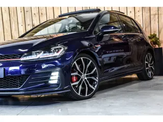 Foto 12 van Volkswagen Golf 2.0 TSI GTI Performance *Pano*Dynaudio*Camera*Keyless*