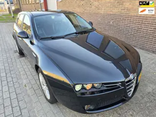 Alfa Romeo 159 Sportwagon Airco, Cruise, NW Distributieriem *850,-* Apk 23-12-26