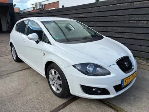 SEAT Leon 1.2 TSI Ecomotive Reference AIRCO/AFNEEMBARE TREKHAAK/SERV.ONDERHOUD/NIEUWE APK!