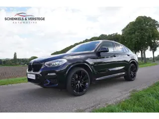 BMW X4 xDrive20i High Executive M-Sport / Panoramadak / Stuurverwarming /  Stoelverwarming / Camera 