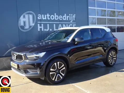 Volvo XC40 2.0 T4 Momentum Pro (bj 2020, automaat)