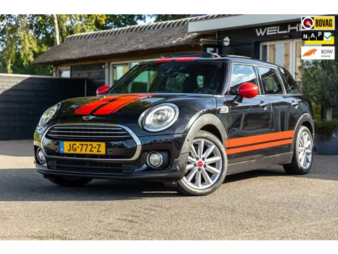 Mini Clubman 1.5 Cooper Chili Serious Business Panoramadak I Leder Alcantara I Sportstoelen I Naviga