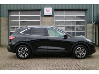 Foto 15 van Ford Kuga 2.5 PHEV Titanium X | Camera | Bliss | Trekhaak! |