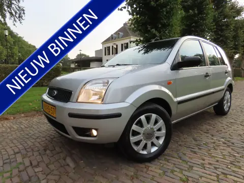 Ford Fusion 1.6-16V Trend Airco Leer Lm Velgen Trekhaak***Distributieriem Nieuw***Apk t/m 3-5-2027**