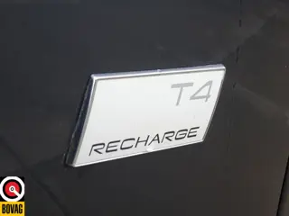 Foto 11 van Volvo XC40 1.5 T4 Recharge Expression (bj 2021, automaat)