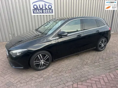 Mercedes-Benz B-klasse 180 Business Solution Luxury