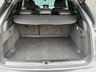 Foto 14 van Audi Q3 2.0 TFSI quattro Sport Pro Line S|81.182km|SportStoelen|Bose|PDC|LED