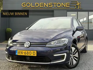 Volkswagen e-Golf e-Golf ✓SOH 88.57%✓Carplay✓Navi✓Leder✓Clima✓Cruise✓Pdc V+A✓LED✓16'' Lm velgen✓N.A.