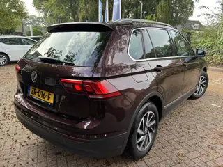 Foto 15 van Volkswagen Tiguan 1.4 TSI Sound|Trekhaak|App-Connect|Acc|navi