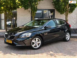 Volvo V40 1.6 T3 Summum Navi|Bluetooth Audio|ClimateControl|Stoelverwarming|PDC A|LED+Xenon|Nieuwe A