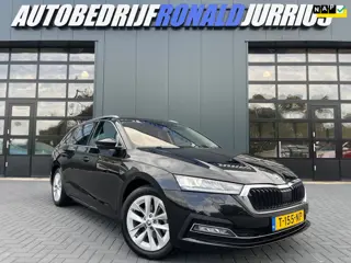 Skoda Octavia Combi 1.5 e-TSI Business Edition Plus NL.Auto/Trekhaak/Full Led/Virtual Cockpit/1Ste E