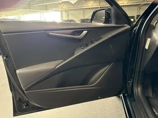 Foto 20 van Kia Niro EV DynamicPlusLine 64.8 kWh | Fabrieksgarantie tot 2032 | Leder | Stoel stuur verwarming |