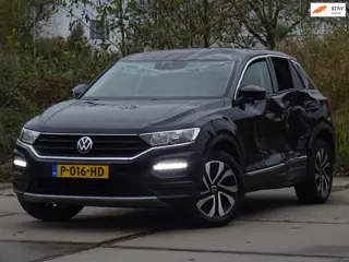 Volkswagen T-Roc 1.0 TSI Style Business BJ2021 *SCHADE*