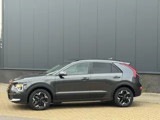 Foto 14 van Kia Niro EV Light Advanced 64.8 KW/h 460 km bereik