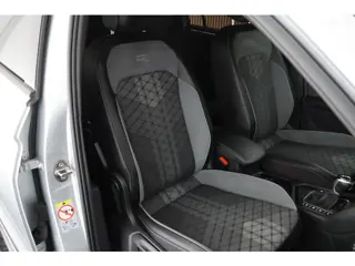 Foto 20 van Volkswagen Tiguan 1.4 TSI 245pk eHybrid R-Line Business Trekhaak Stoelverwarming Virtual Cockpit Nav