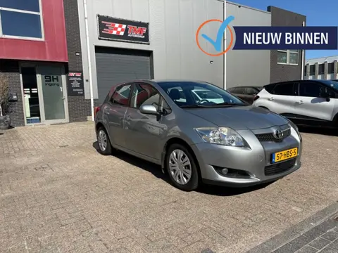 Toyota Auris GERESERVEERD 1.6-16V Dynamic Airco Navi Luxe NAP!