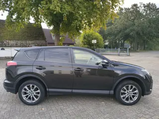 Foto 15 van Toyota RAV4 2.5 Hybrid Style