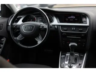 Foto 18 van Audi A4 Avant 1.8 TFSI ADVANCE | AUT | NAVI | TREKHAAK *NETTE STAAT*