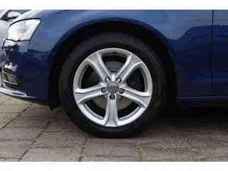 Foto 15 van Audi A4 Avant 1.8 TFSI ADVANCE | AUT | NAVI | TREKHAAK *NETTE STAAT*