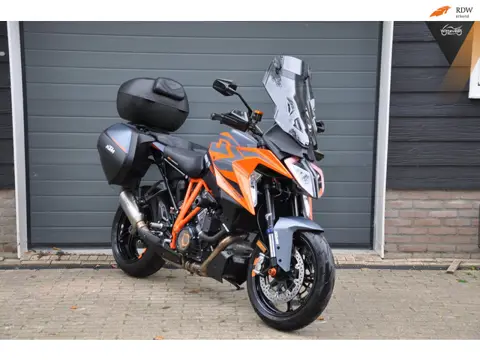 KTM 1290 SuperDuke GT ABS Ram vol en dealer onderhouden!