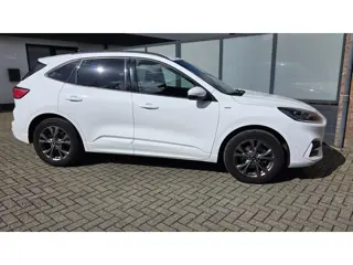 Foto 17 van Ford Kuga 1.5 EcoBoost ST-Line X 150pk Navi, Camera, Ad. Cruise, Pdc V+A, Head-Up, EL Klep.