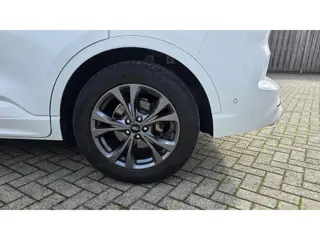 Foto 12 van Ford Kuga 1.5 EcoBoost ST-Line X 150pk Navi, Camera, Ad. Cruise, Pdc V+A, Head-Up, EL Klep.