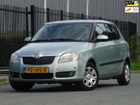 Skoda Fabia 1.4-16V Tour NAP/CARPLAY/CLIMA/CRUISE/TREKHAAK