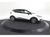Foto 28 van Renault Captur TCe 120 EDC Intens | Camera | Navigatie |  Parkeersensoren | Climate Control