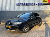 Foto 22 van Volkswagen Tiguan 1.4 TSI eHybrid Elegance - Trekhaak - Pano - 360gr - Dodehoekassistent etc etc.