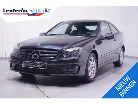 Mercedes-Benz CLC-klasse 180 K. Clima Regensensor Cruise PDC v+a Stoelverwarming Leder/stof bekledin