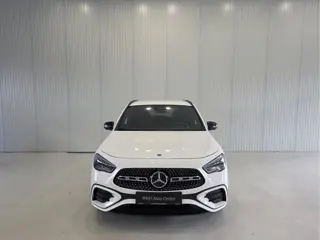 Foto 12 van Mercedes-Benz GLA 200 AMG Line |CAMERA|CARPLAY|Sfeerverlichting|