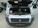 Foto 28 van Fiat Ducato 2.3 JTD Camper Roller T Line Garage S (2013)