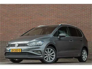 Volkswagen Golf Sportsvan 1.5 TSI DSG Highline, Origineel NL, Stoelverwarming, Camera, Trekhaak, Car