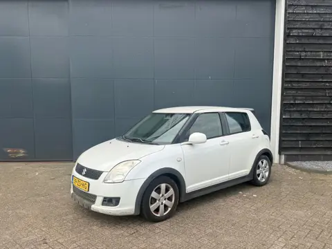 Suzuki Swift 1.3 Shogun GEEN APK VOOR EXPORT