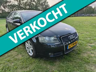 Audi A3 1.6 Ambition ( Leder bekleding)
