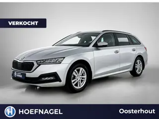 Skoda Octavia Combi 1.0 TSI Ambition | Trekhaak | Parkeersensoren | Cruise Control | Stoelverwarming