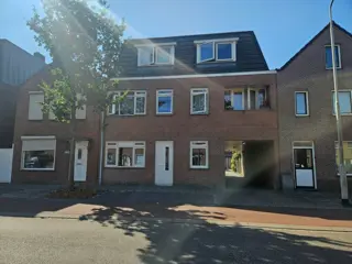 Woning aan de Bredaseweg te Roosendaal