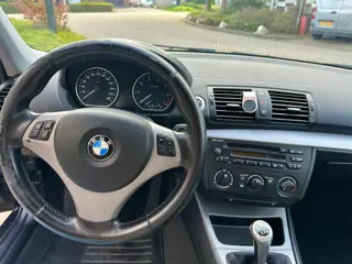 Foto 20 van BMW 1-serie 116i | Airco | Stoelverwarming | 5 DRS