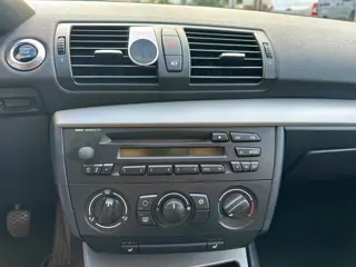 Foto 11 van BMW 1-serie 116i | Airco | Stoelverwarming | 5 DRS