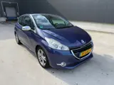 Foto 21 van Peugeot 208 1.4 VTi Allure