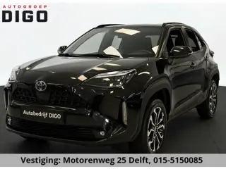 Toyota Yaris Cross 1.5 HYBRID DYNAMIC LUXURY BLACKSTYLE GARANTIE2035! NAVIGATIE . STUUR EN STOEL VER