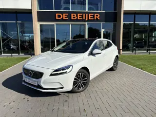 Foto 11 van Volvo V40 2.0 D2 Nordic+ Camera I Trekhaak I Airco