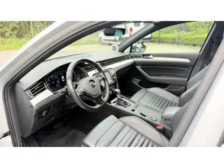 Foto 18 van Volkswagen Passat 1.4 TSI GTE 218PK Panoramadak Virtual Display Leer Navi Led-Xenon 360"Camera