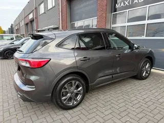 Foto 17 van Ford KUGA 2.5 PHEV ST-Line LED Camera Carplay Lane Trekhaak