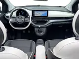Foto 30 van Fiat 500C La Prima 1.0 Hybrid 65pk | CLIMA | CAMERA | APPLE CARPLAY / ANDROID AUTO | STOELVERW. |