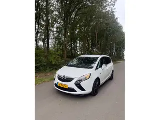 Opel Zafira Tourer 1.4 Edition 7p. Airco, Nw model!