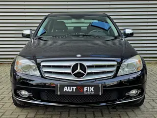Foto 16 van Mercedes-Benz C-klasse 200 K Avantgarde / Youngtimer / Automaat / Stoelverw.