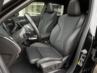 Foto 16 van BMW X1 xDrive30e M SPORT | PANORAMA | ELEKTR. STOELEN | 20 INCH VELGEN | 360 CAMERA | HEAD UP | DRIV